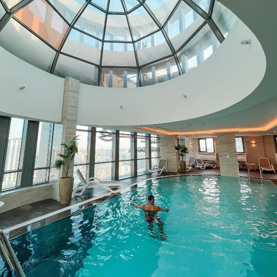 C - Hotel And Suites דוחה מראה חיצוני תמונה